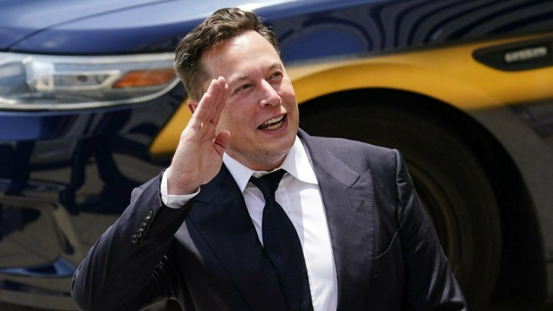 Centomila Tesla per la Hertz? Il giallo del contratto. Musk: “Nessuna firma”