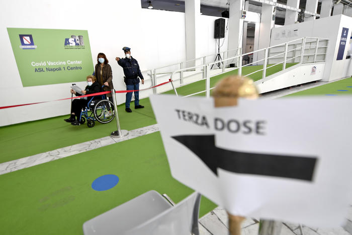 Covid: 7.891 positivi in 24 ore, 60 le vittime