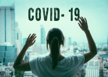 È stata individuata una nuova variante COVID “forse” grave