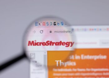 Ecco cosa ha fatto MicroStrategy quando BTC ha perso il 20% a novembre