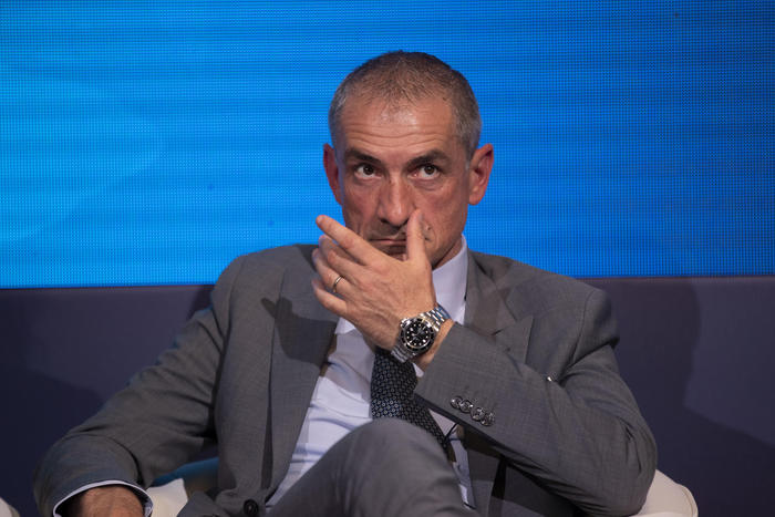 Green pass: Costa, i criteri non cambiano