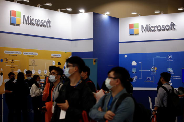Il metaverso anche nel futuro di Microsoft, per le aziende