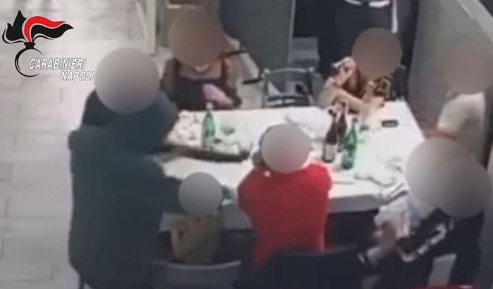 Immagini choc rapina, i tre banditi fermati dai carabinieri