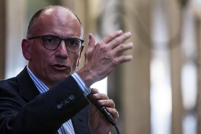 Letta, un patto per manovra poi si parla del Quirinale