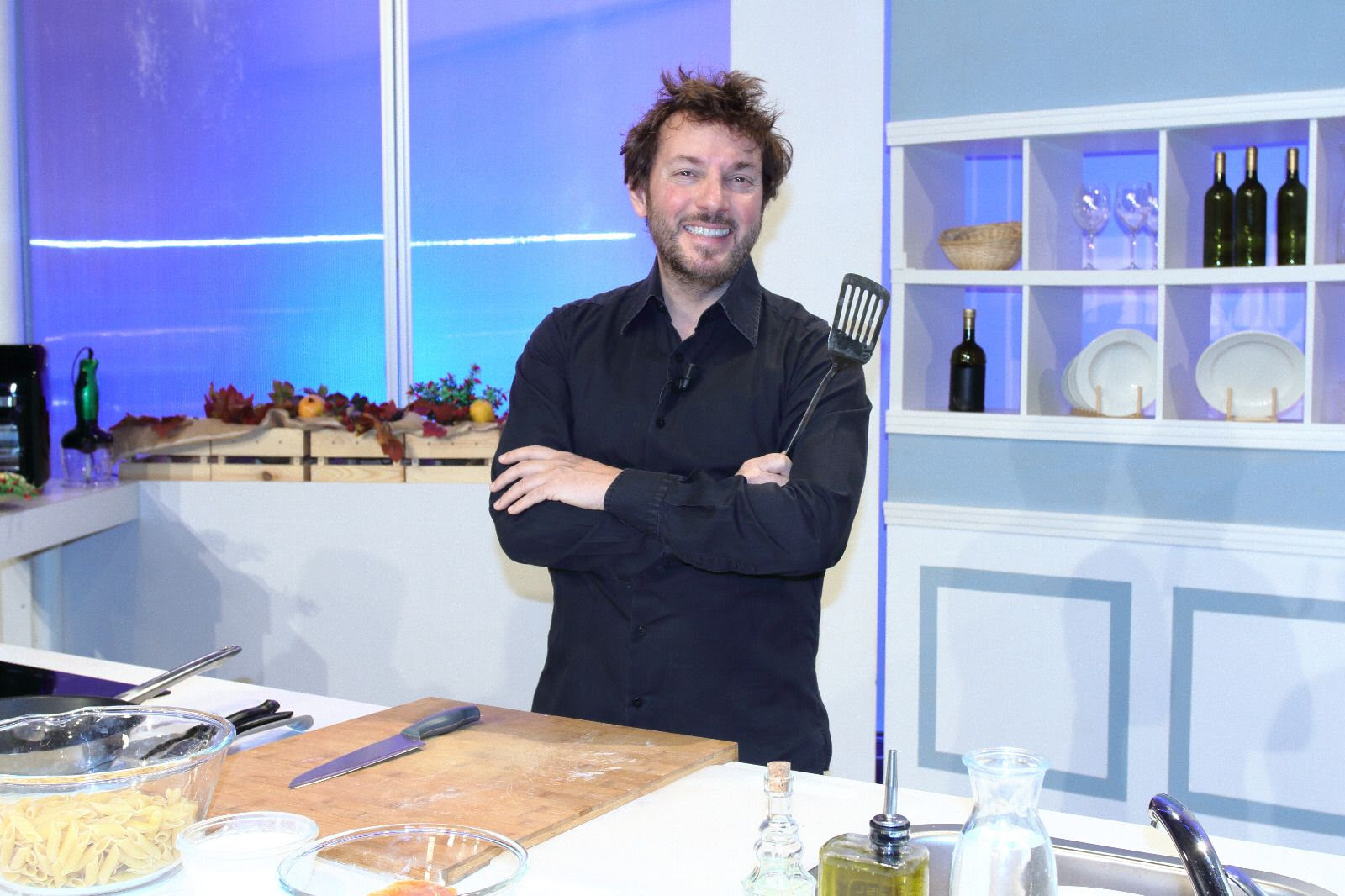 “Il Massimo in cucina”, dal 15 novembre riparte la seconda stagione del programma condotto dal cantautore Massimo Di Cataldo