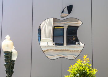 Apple vicina a un market cap di $3,0 trilioni: cosa riserva il futuro al titolo?