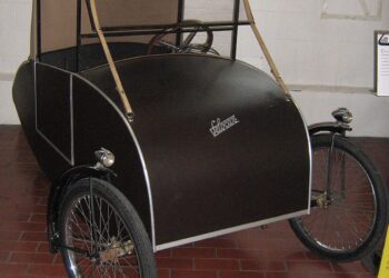 Aspettando i velomobili, più dell’e-bike, meno di un’auto