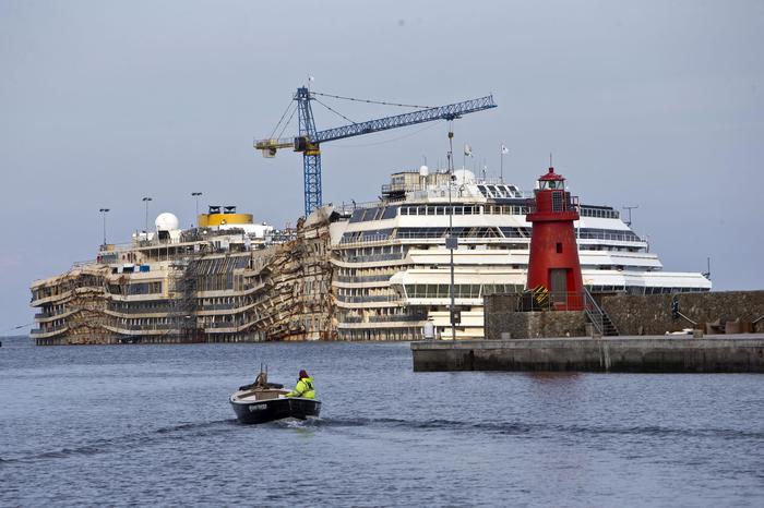 Concordia: tribunale Genova, risarcire naufrago per stress