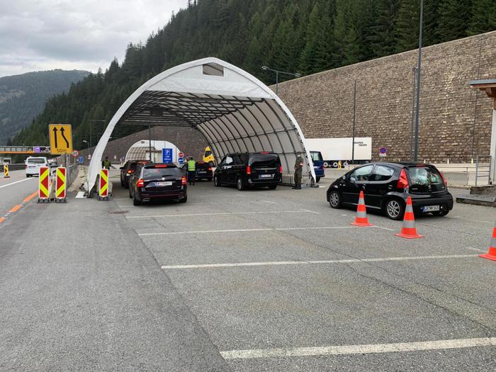 Covid: Austria, quarantena per viaggiatori non vaccinati