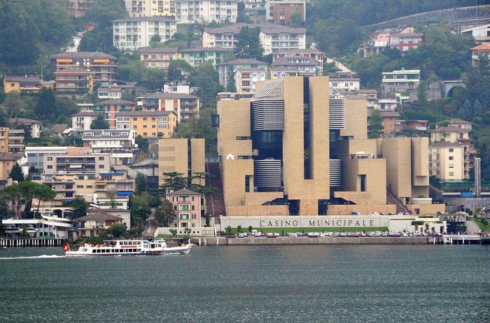 Covid: il Casinò di Campione rinvia la riapertura di Capodanno