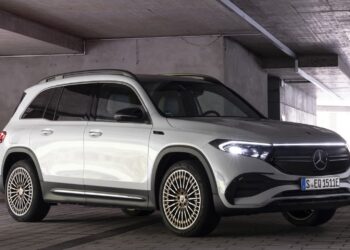 Gemelli, Mercedes EQB (bianco perlato)