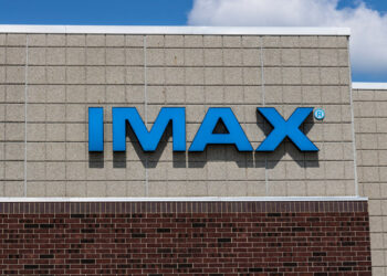 Omicron potrebbe essere una minaccia per i cinema?