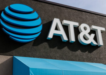 Previsioni sui prezzi di AT&T: Morgan Stanley vede un rialzo del 20%