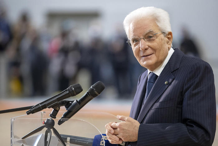 Stupore del Colle, Mattarella conferma la contrarietà al bis