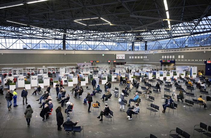 Terza dose abbatte rischio morte del 90%