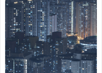 “I FIORI DI HONG KONG” di Paola Rondini, il nuovo giallo di Polaris editore