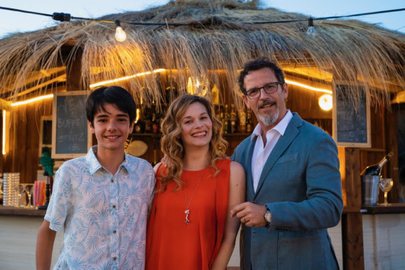 Laura Locatelli da domani al cinema con il film “Mollo tutto e apro un Chiringuito” con il Milanese Imbruttito