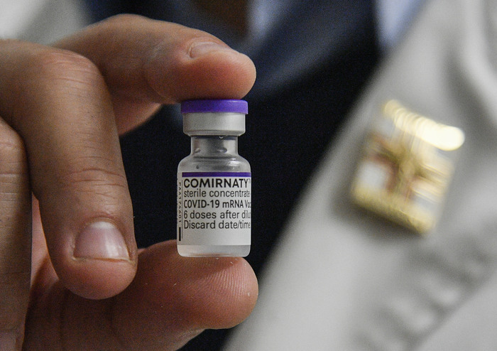 Vaccini: a dicembre 5,1 mln somministrazioni, superato target