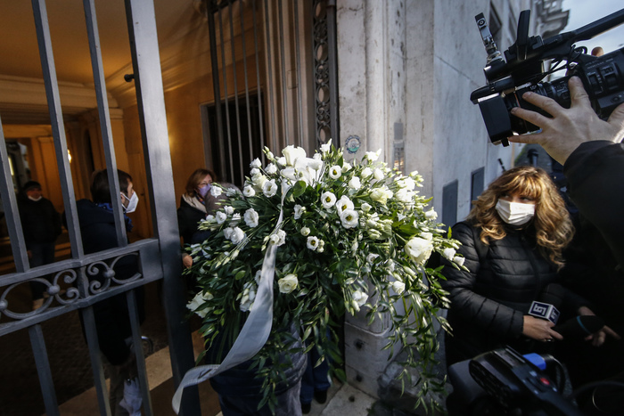 Wertmuller: Camera ardente domani in Campidoglio
