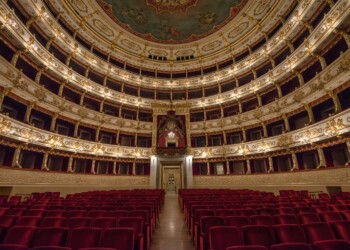 “Il giro del mondo attraverso la lirica” a sostegno dei popoli tribali della Thailandia