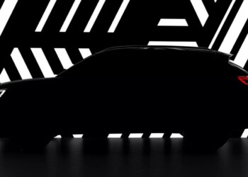 Renault svela il profilo di Austral, nuovo Suv elegante e tecnologico