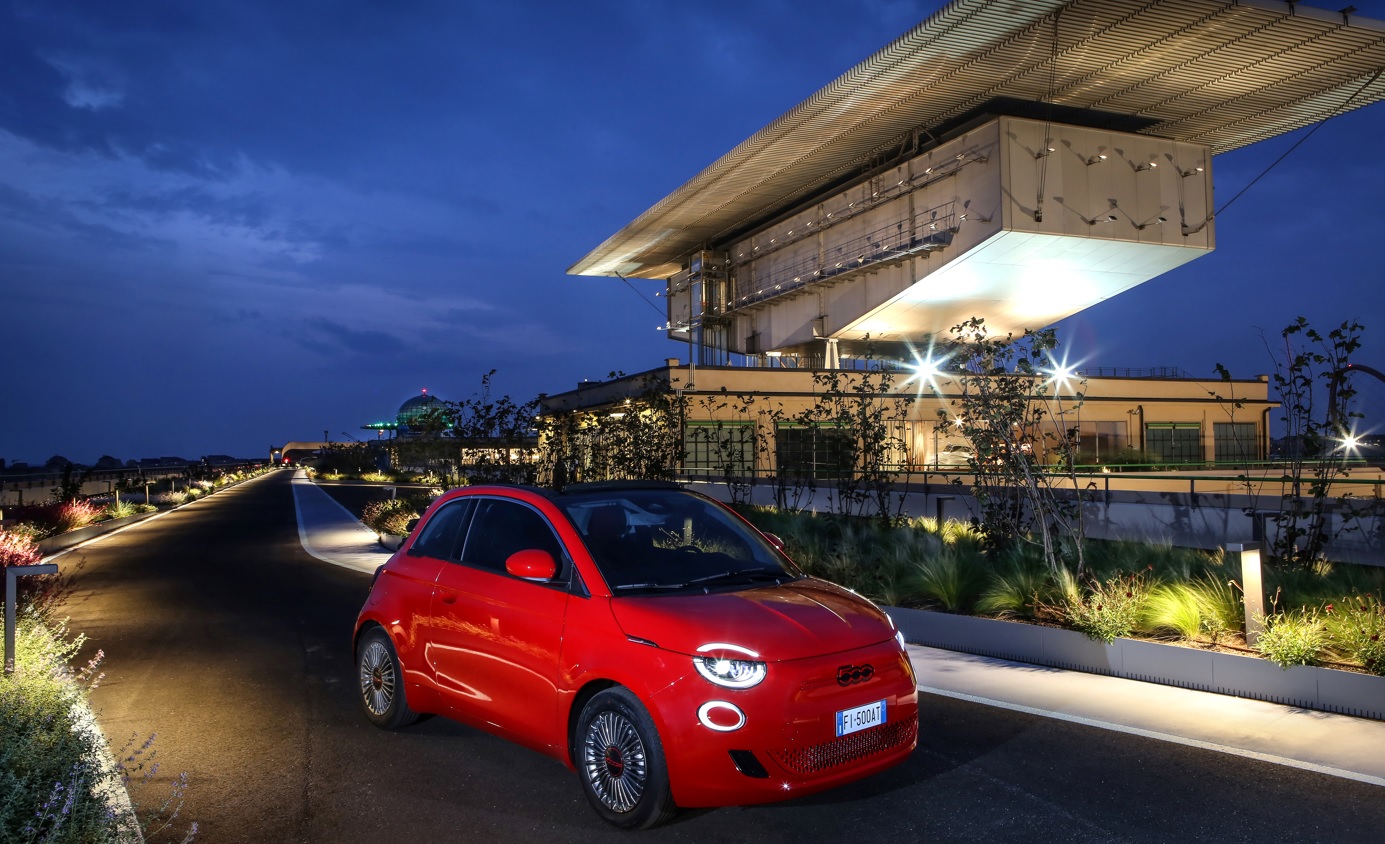 Nuova 500  è l’elettrica preferita dagli italiani nel 2021