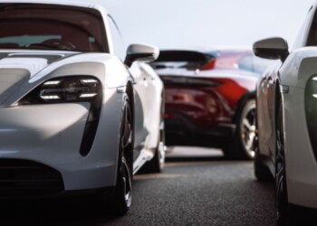 Porsche: il 2021 si è chiuso con un bilancio molto positivo