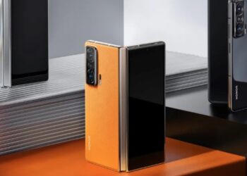 Mania pieghevoli, Honor svela lo smartphone Magic V