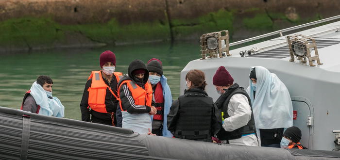 Migranti: 28mila attraverso la Manica nel 2021, anno record