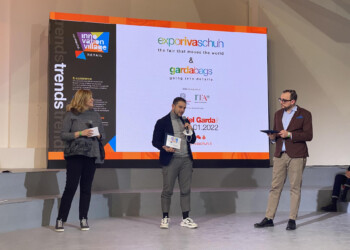 CATALOGHI VIRTUALI E MODELLI DI ABITI IN 3D: L’ALTA MODA SI INDOSSA CON LA REALTÀ AUMENTATA