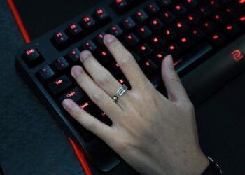 Pirateria online, 3.7 mld visualizzazioni e download illegali