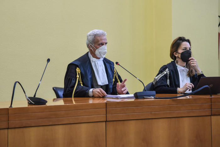 Ruby ter: processo Berlusconi rinviato al 16 febbraio