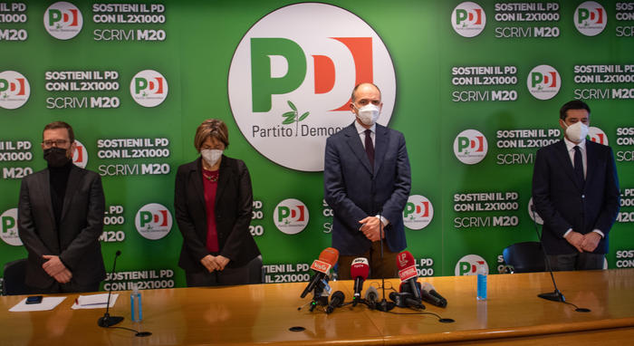 Sassoli: riunione in raccoglimento della segreteria Pd. Letta: ‘Avanti sulla sua eredità’