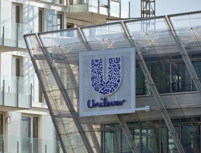 Unilever: Glaxo, ricevute e rifiutate tre offerte per jv
