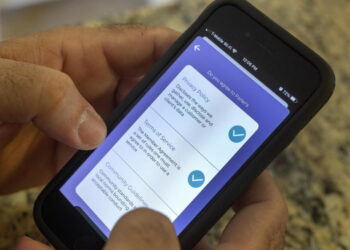 Web: nasce ‘WeVoz’, social network solo di messaggi vocali