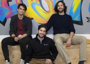LA STARTUP TUTTA ITALIANA NASCE ZWAP, CHE SFIDA LINKEDIN CON L’INTELLIGENZA ARTIFICIALE