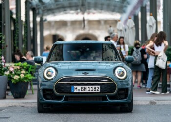 Mini John Cooper Works Clubman: personalità esclusiva e potente sportività