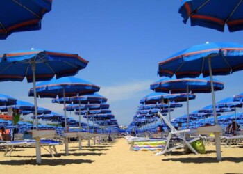 UNA CONSISTENTE DELEGAZIONE DI TITOLARI DI STABILIMENTI BALNEARI SICILIANI SARA’ A ROMA ALLA PROTESTA PROMOSSA DAL SIB. IL SOSTEGNO DI CONFCOMMERCIO SICILIA