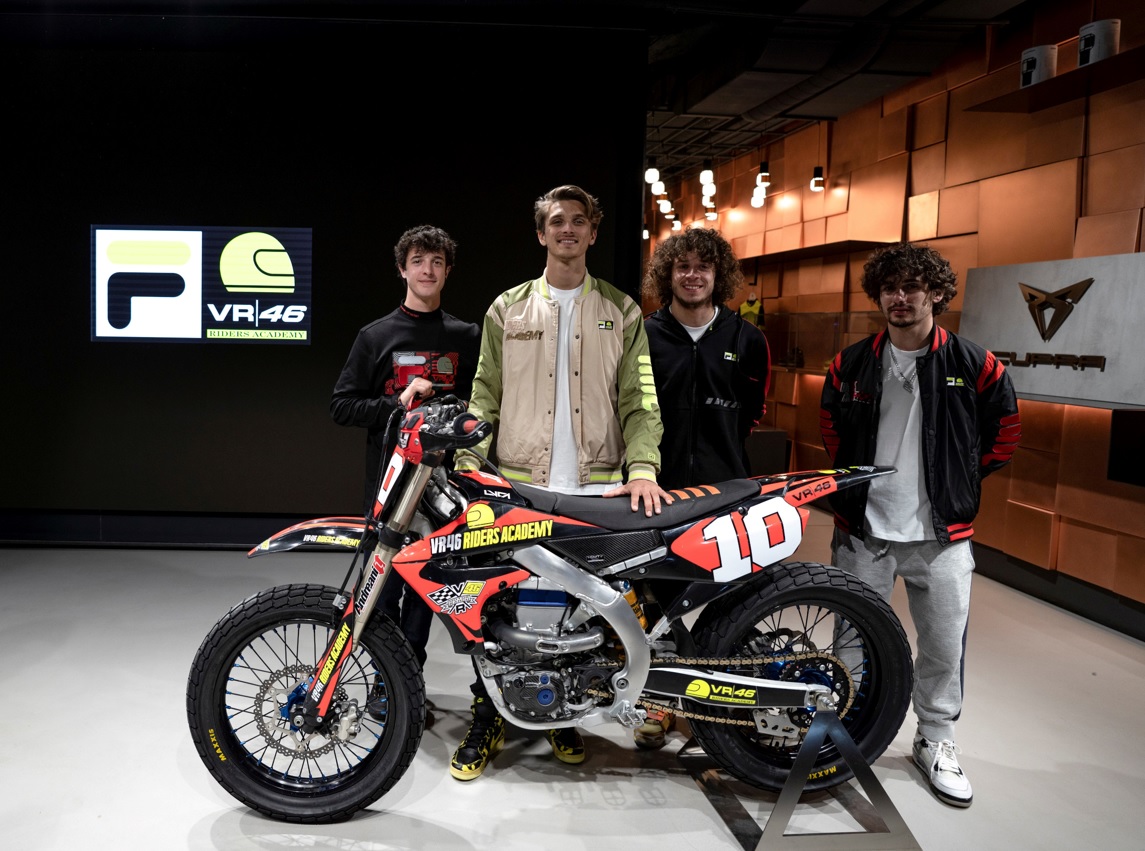 Lo spazio Cupra Garage Milano all’insegna del lifestyle