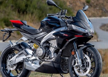 Aprilia: negli showroom  tutte le novità 2022