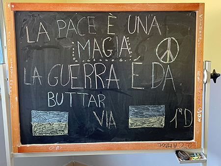 "La pace è una magia, la guerra è da buttar via". Come si può spiegare la guerra a un bambino?