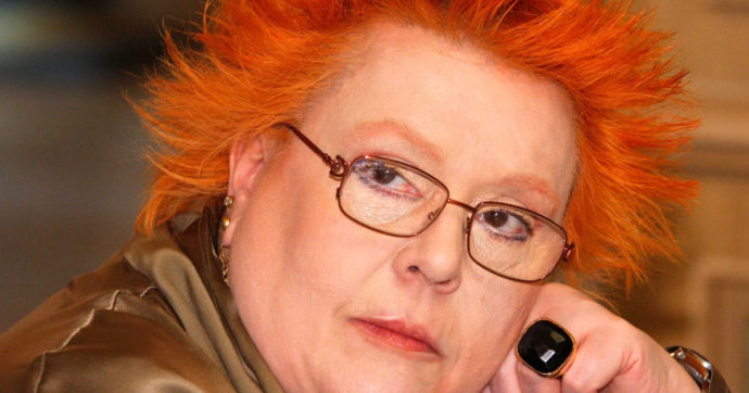 Ferrè è stata anche la prima ad intervistare Miuccia Prada, e l’autrice di un libro che ha segnato la storia della moda