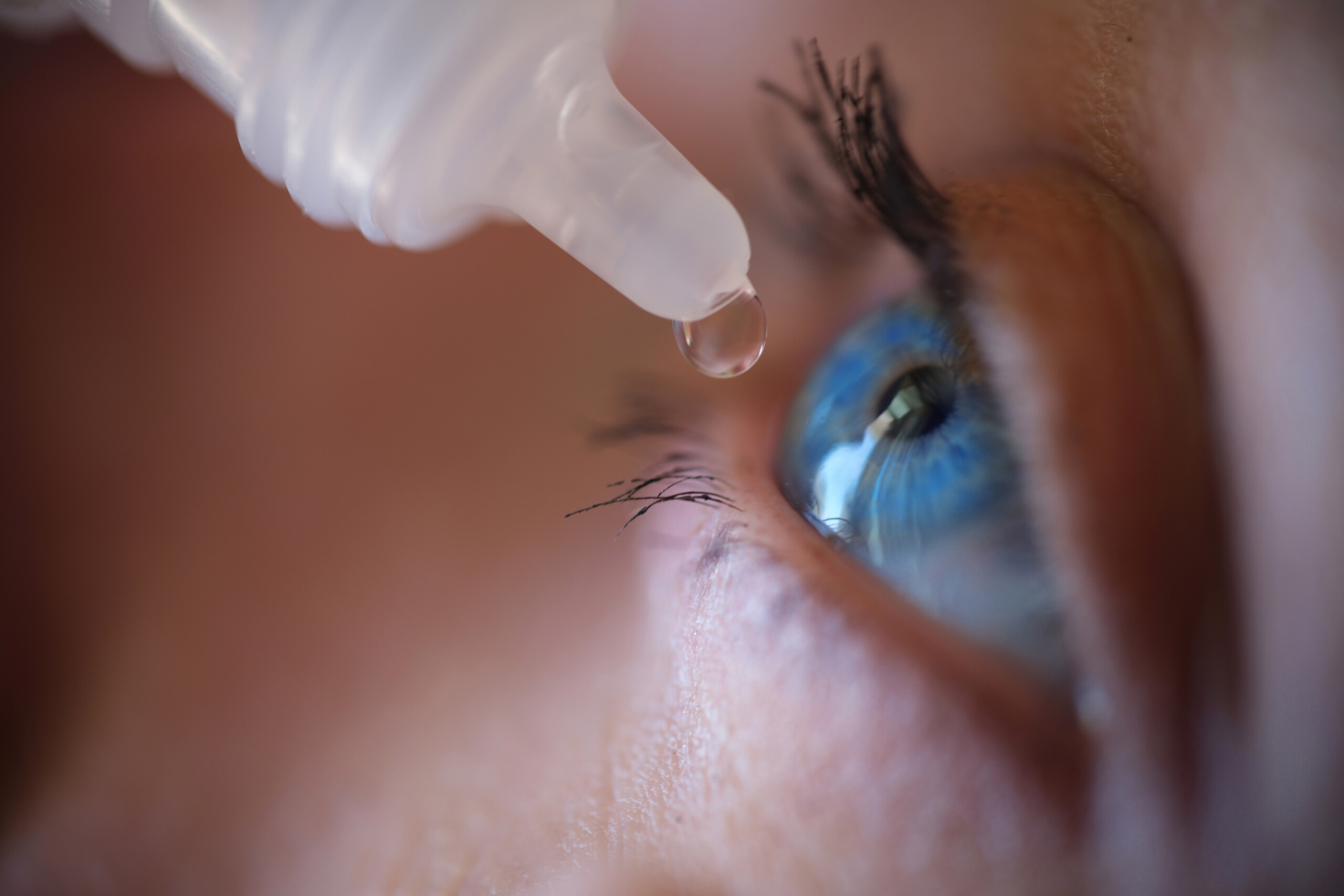 Allergie primaverili, quanto incidono sugli occhi?