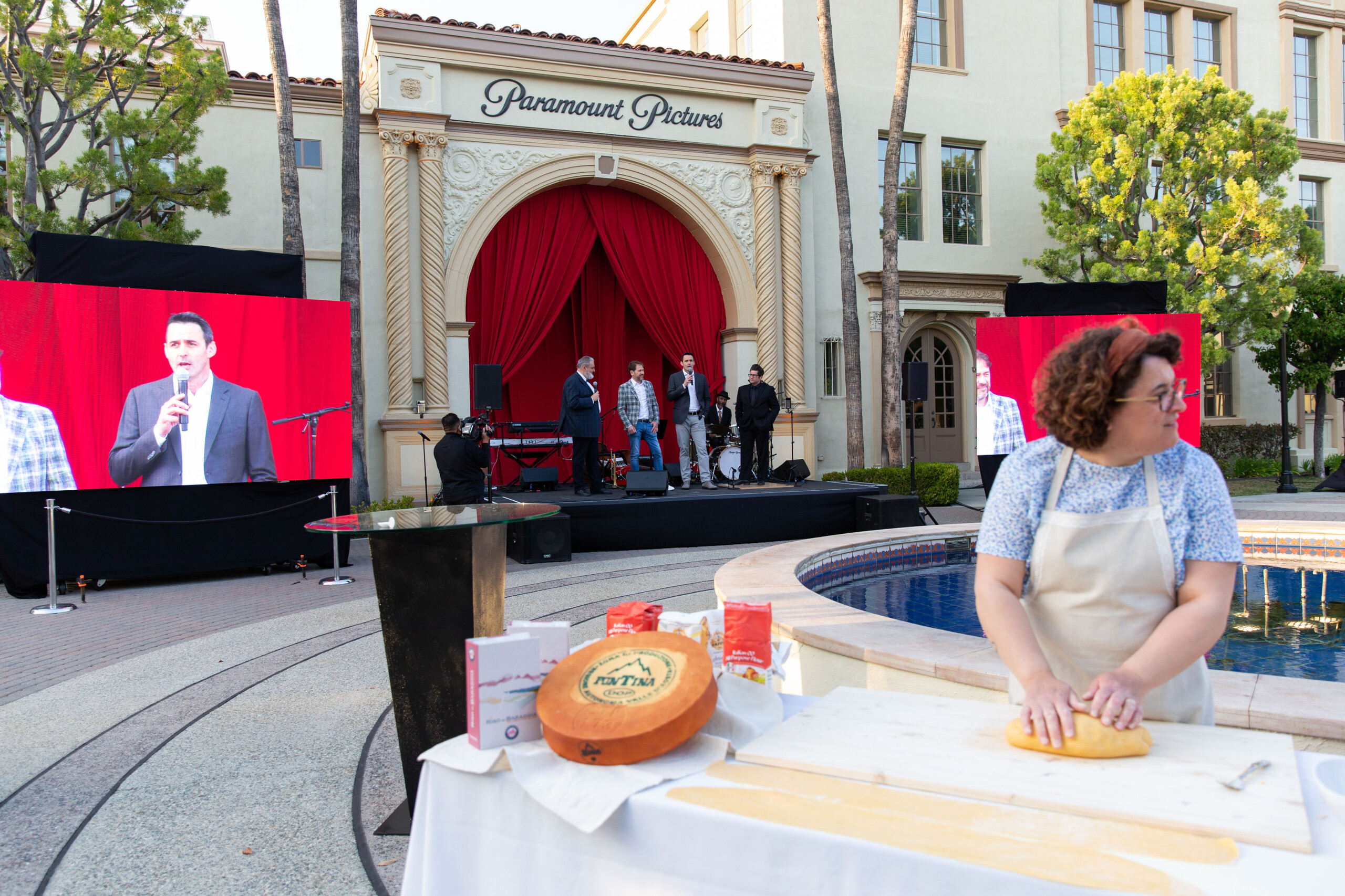 Il consorzio produttori e tutela della DOP Fontina a Los Angeles per la campagna europea “Top Tales”