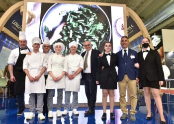 auricchio con gli allievi ravizza a cibus 22 (3) low