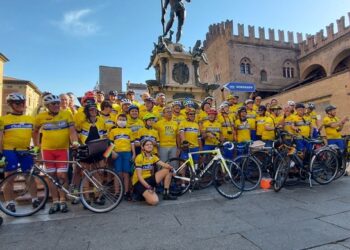 Da Bologna a Capo Nord in bici per un messaggio di pace