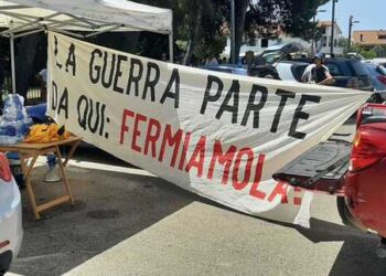Esercitazioni Nato in Sardegna: centinaia a corteo protesta