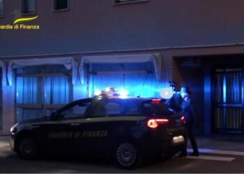 Mafia: operazione Gdf, 12 arresti