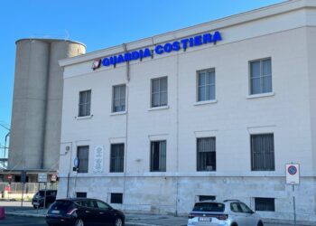 Rimorchiatore affondato: terzo giorno di ricerche dispersi