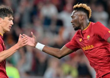 Roma-Venezia 1-1: Shomurodov risponde ad Okereke, solo un pari per Mourinho